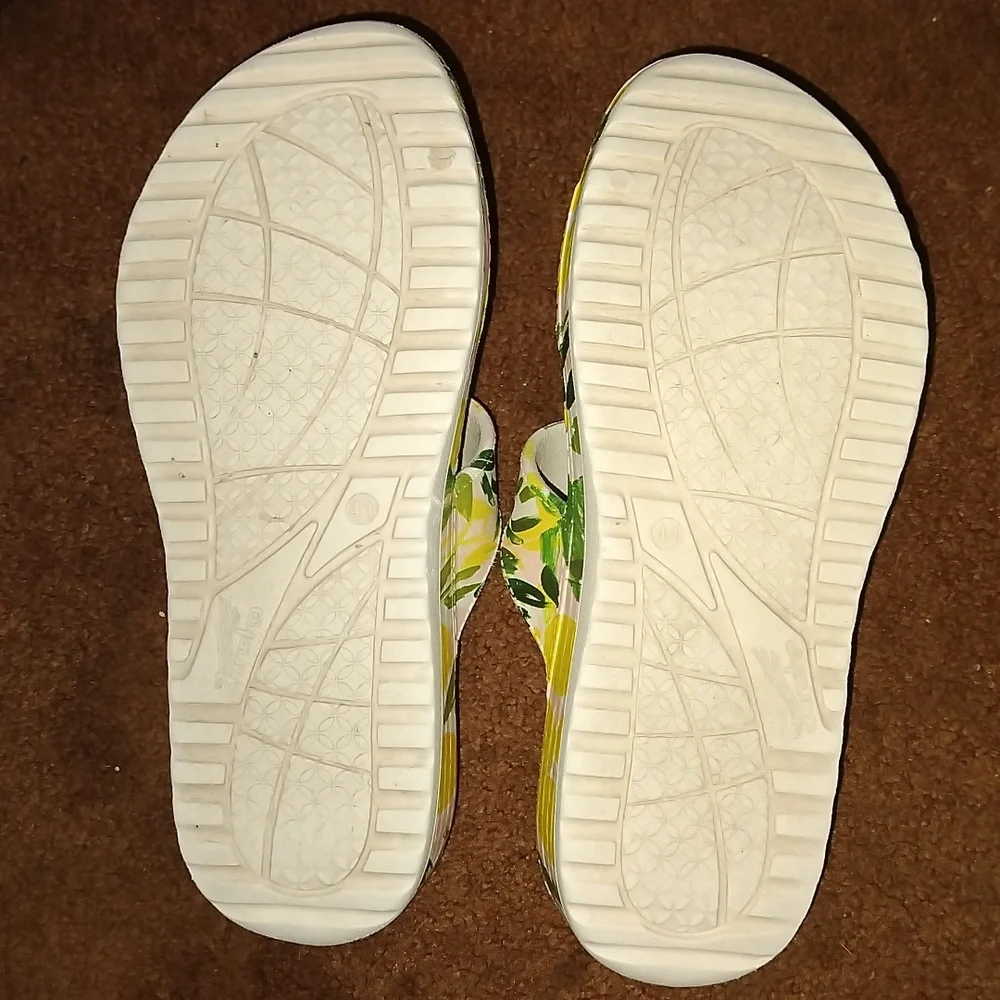 Dansko Kandi Lemon Print. Sz 41 - Picture 5 of 6